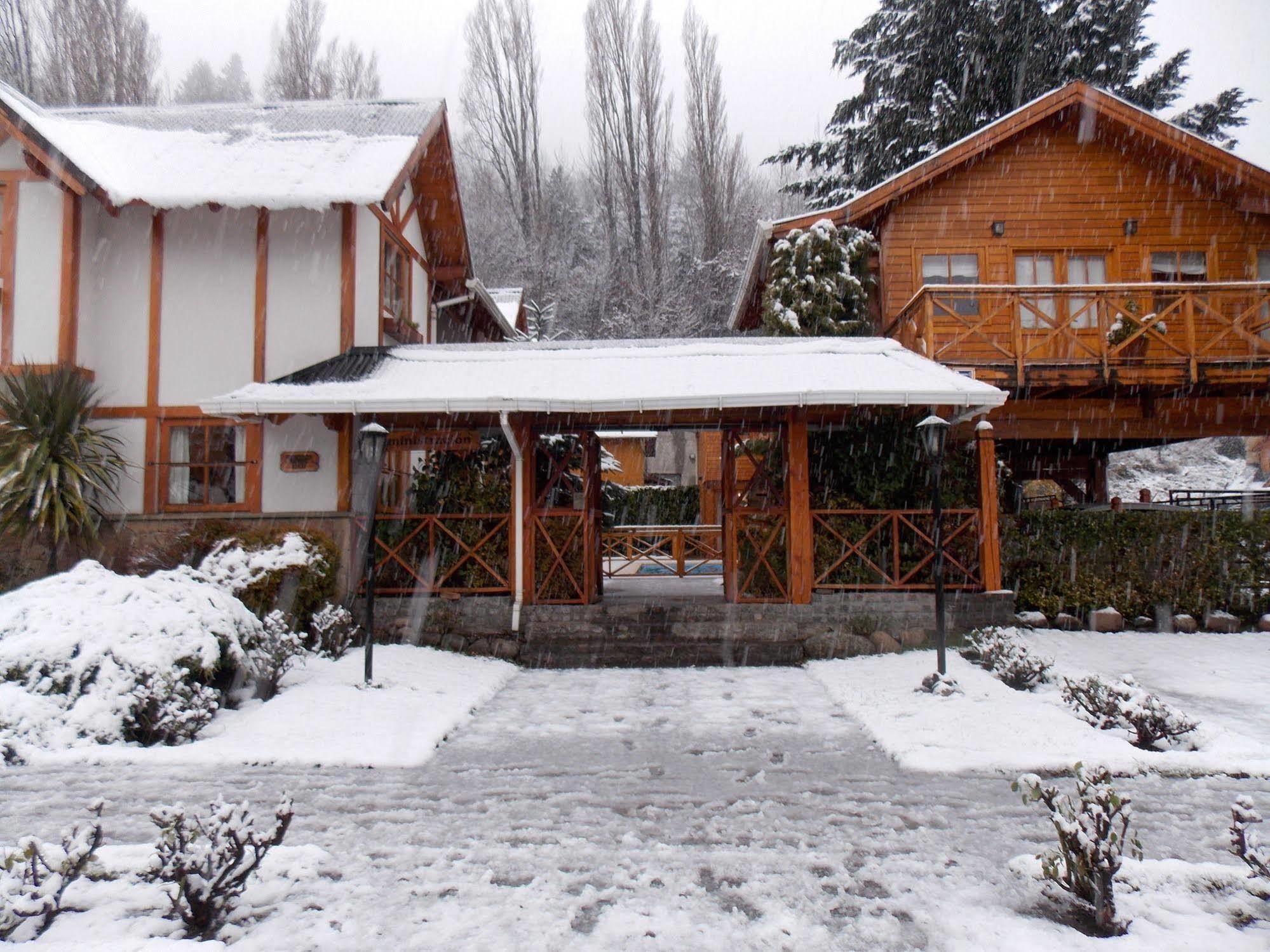 Apart Hotel My Friends San Martín de los Andes Dış mekan fotoğraf